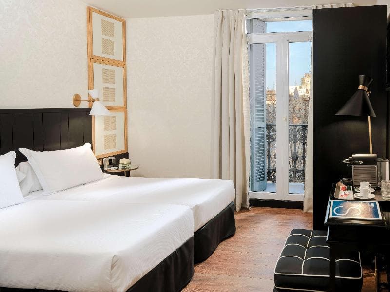 H10 Catalunya Plaza-Boutique Hotel 4
