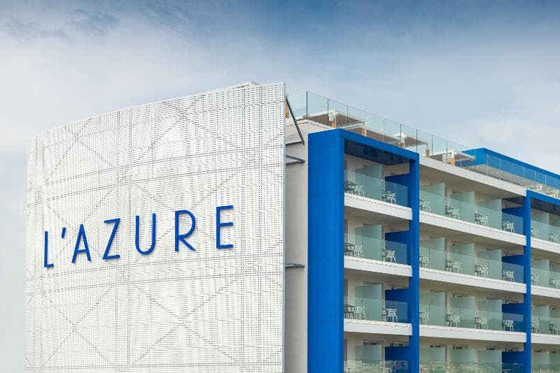 L'Azure Hotel 4