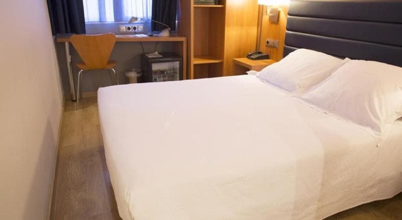 Barcelona Century Hotel 2