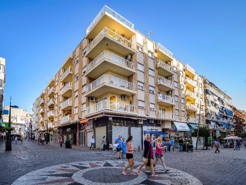 Avenida Apartamentos 4