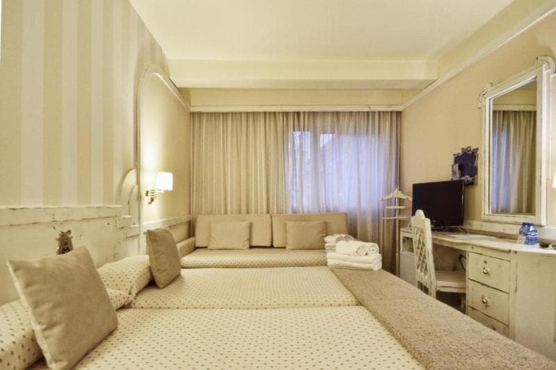 Hotel Maria Luisa 3