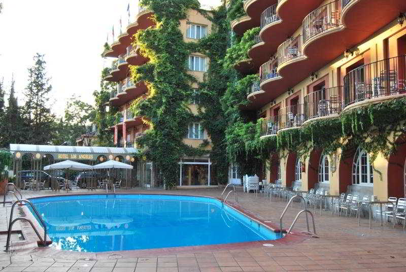 Los Angeles Hotel & Spa 4