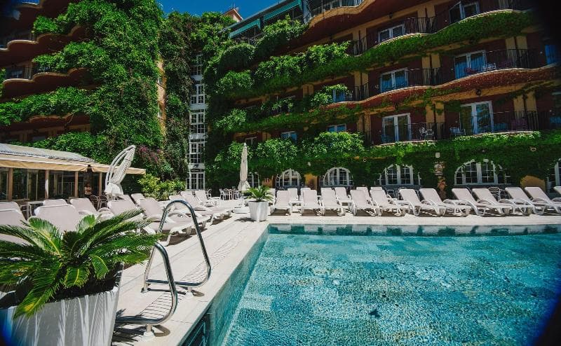 Los Angeles Hotel & Spa 2