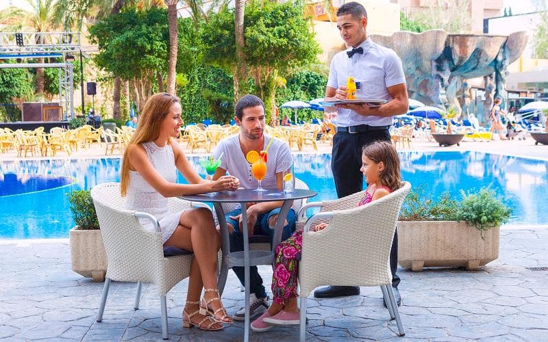 Gran Hotel Bali 2