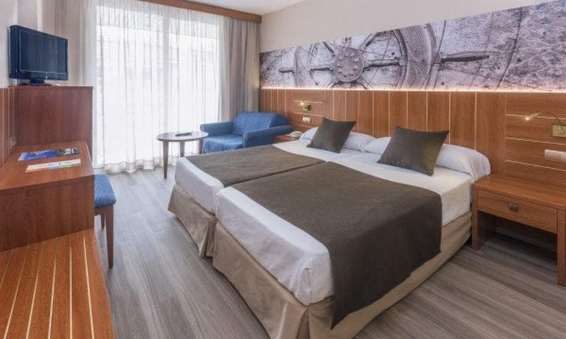 GHT Aquarium & Spa 3