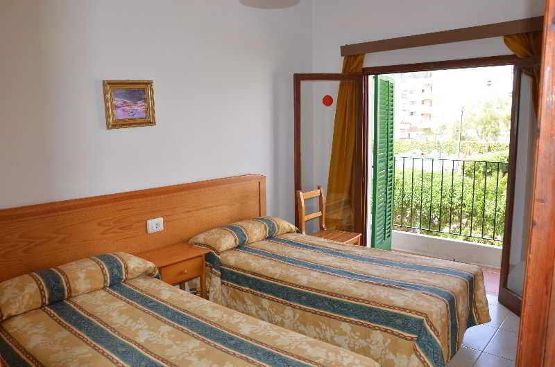Hostal Sunset Ibiza 3