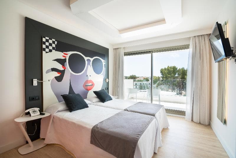 THB Naeco Ibiza 5
