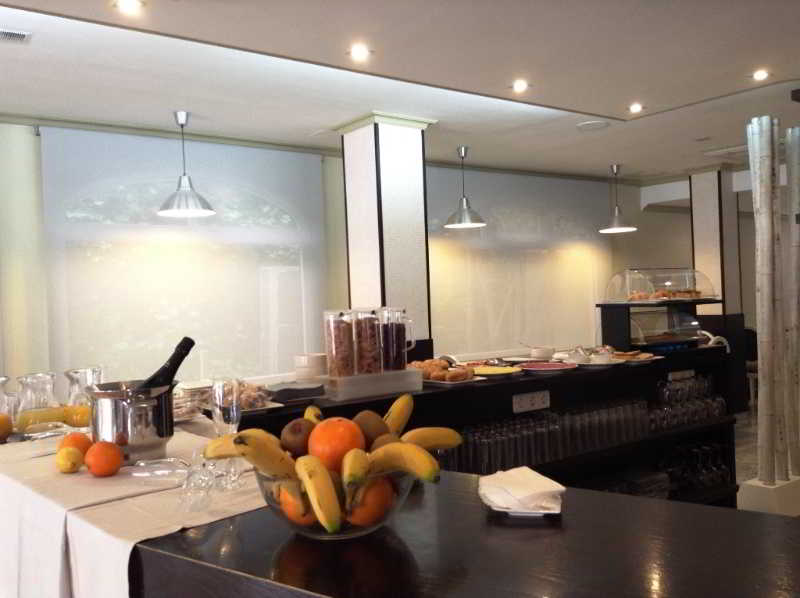 Apartamentos Royal Life