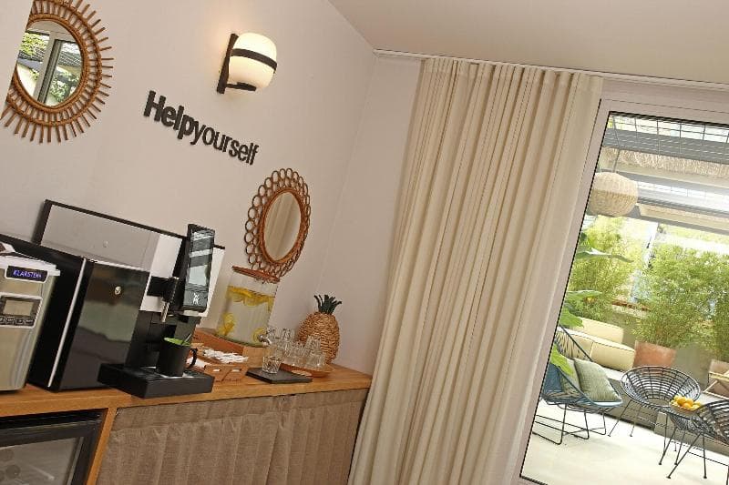 Hotel chic&basic Lemon Barcelona