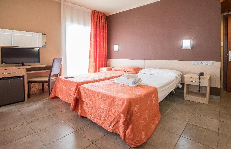 Tossa Beach Center 2