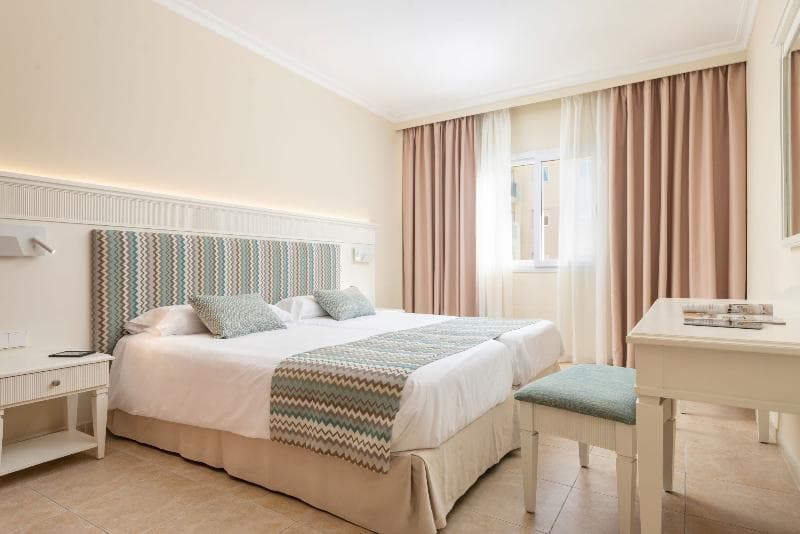 Aparthotel Can Picafort Palace 2