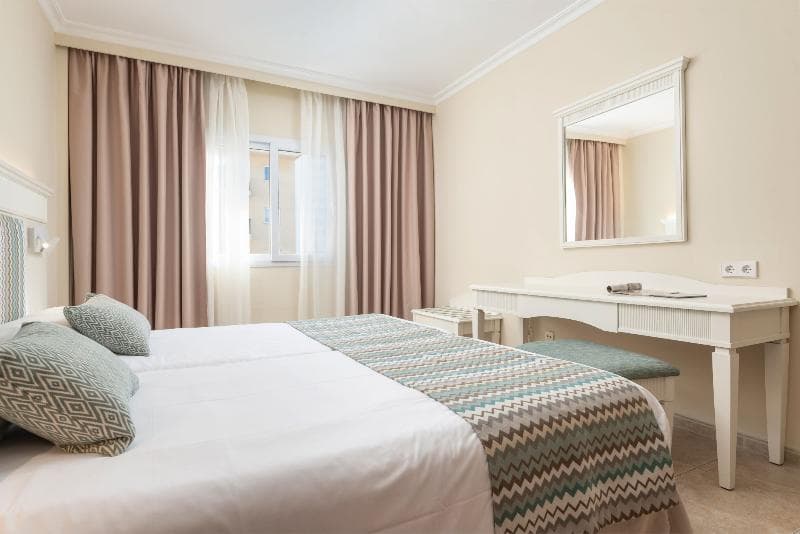 Aparthotel Can Picafort Palace 5