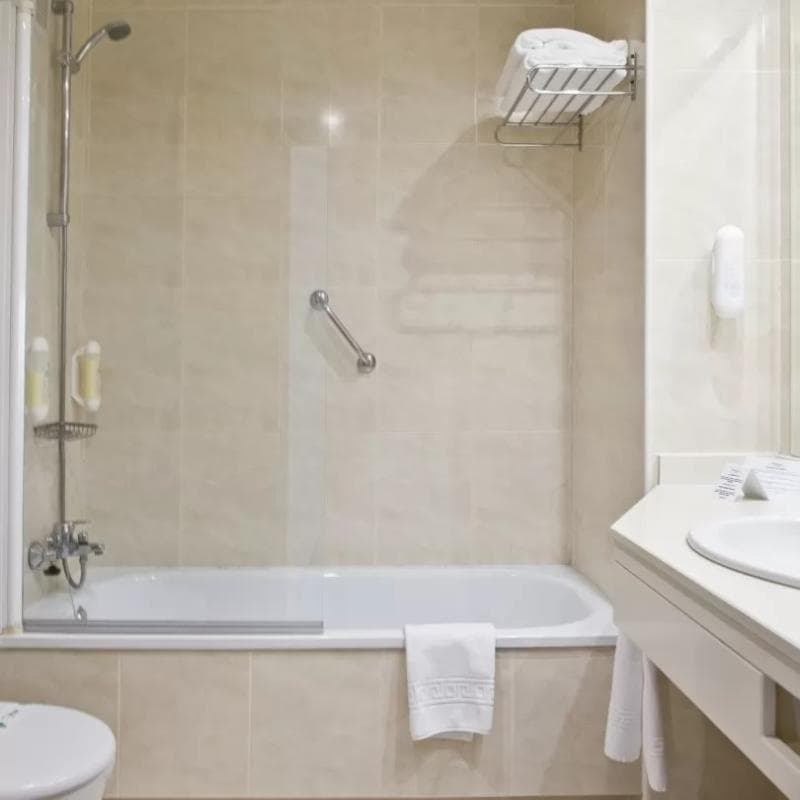 Gaviotas Hotel & Event Center 3