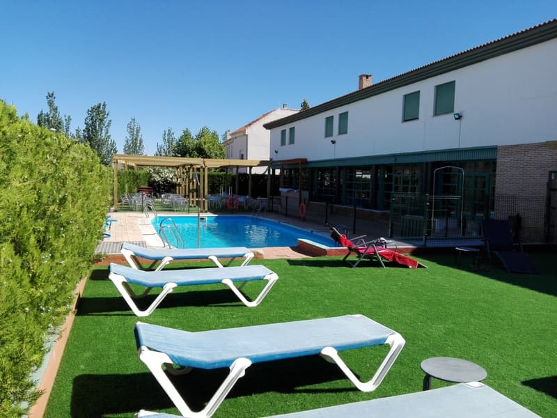 Hotel Almagro 4
