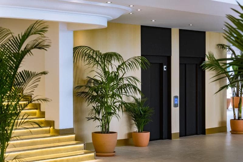 Mediterraneo Bay Hotel & Resort 5