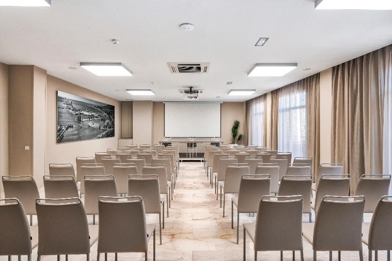 Salles Hotel Malaga Centro 4