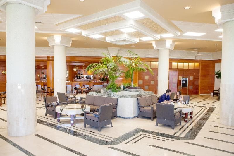 Hotel Puertobahia & SPA