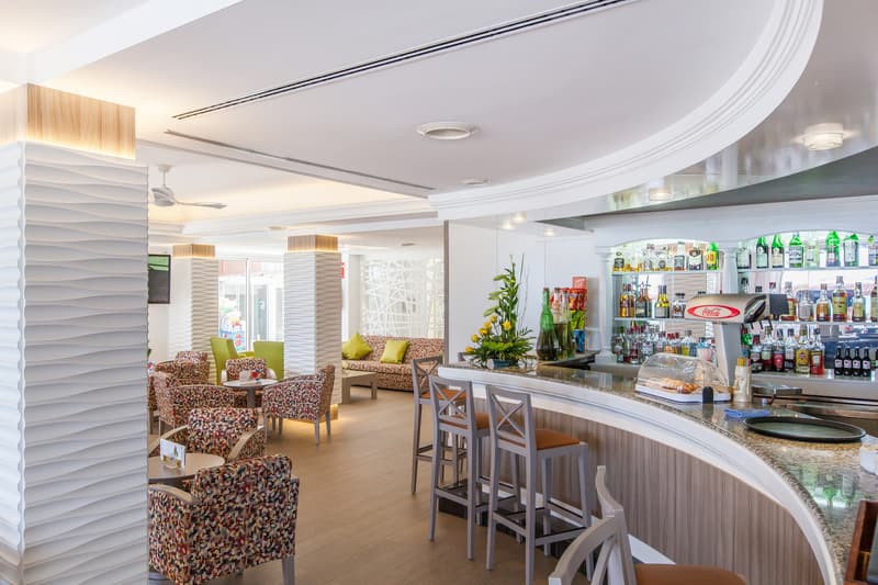 Voramar 4