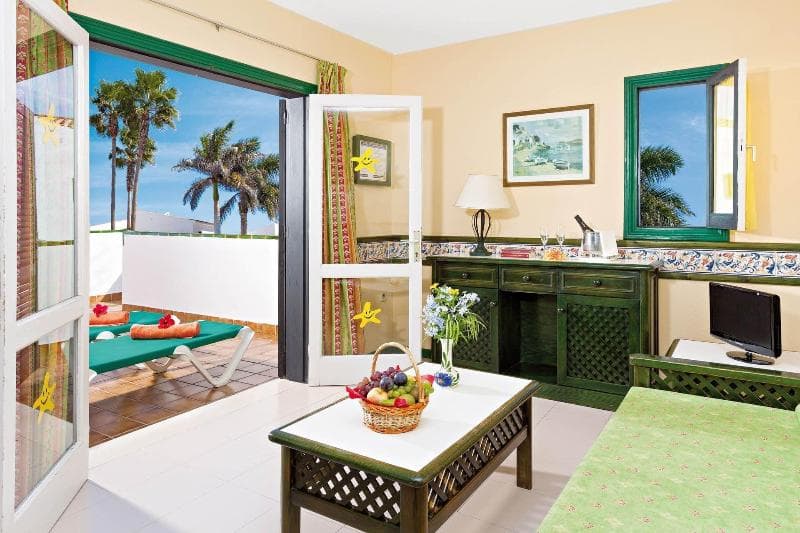 Apartamentos Puerto Caleta 4