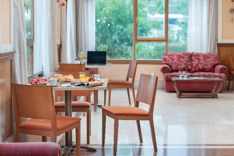 Hotel Hospedium Blu Sondika 3