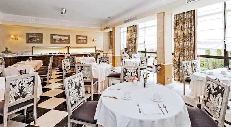 Hotel Recoletos 5