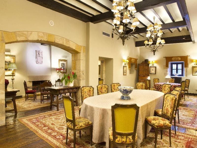Parador de Santillana Gil Blas 2
