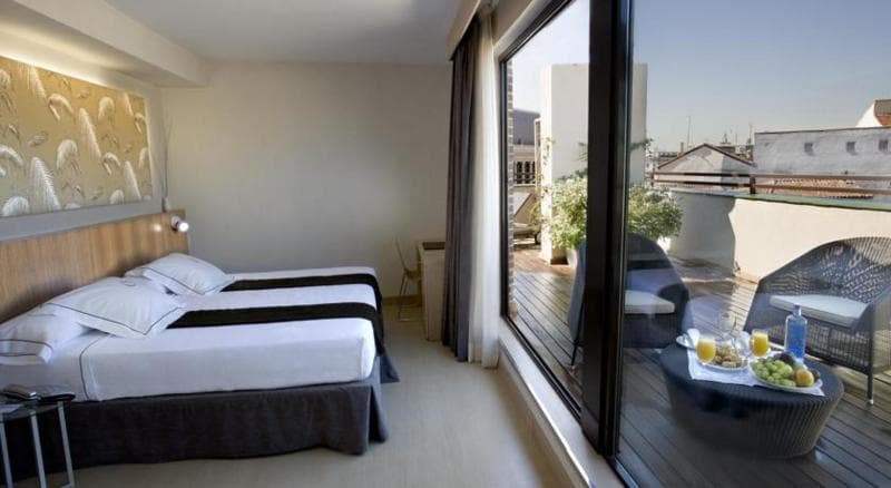 Hotel Opera 4
