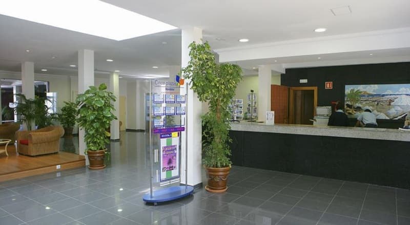 Cinco Plazas