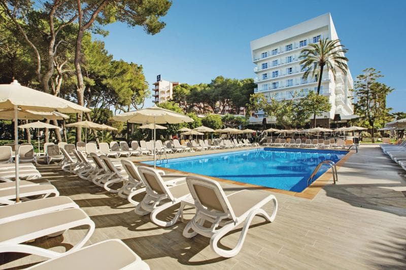 Hotel Riu Festival 3