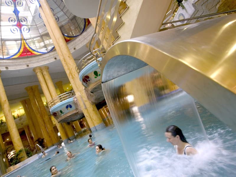 MAGIC  BALNEARIO