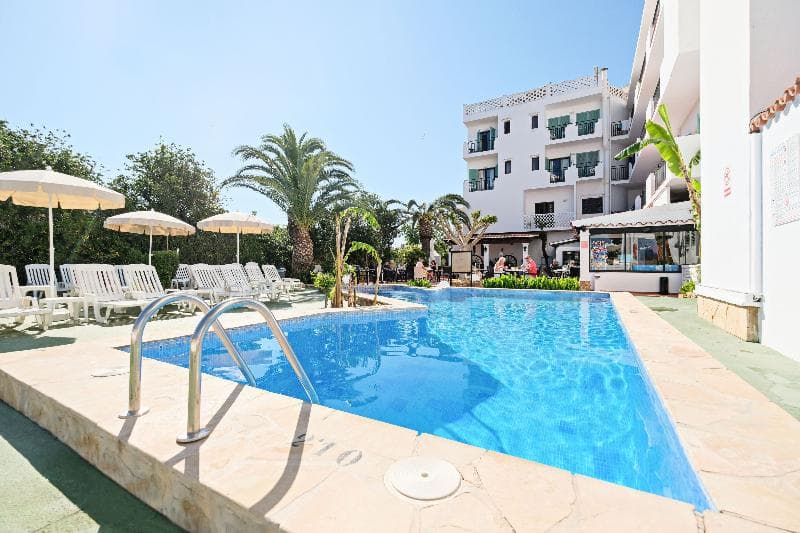 Azuline Hotel Galfi 2