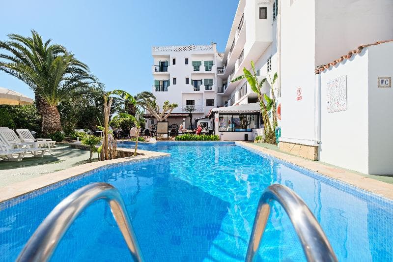 Azuline Hotel Galfi 5