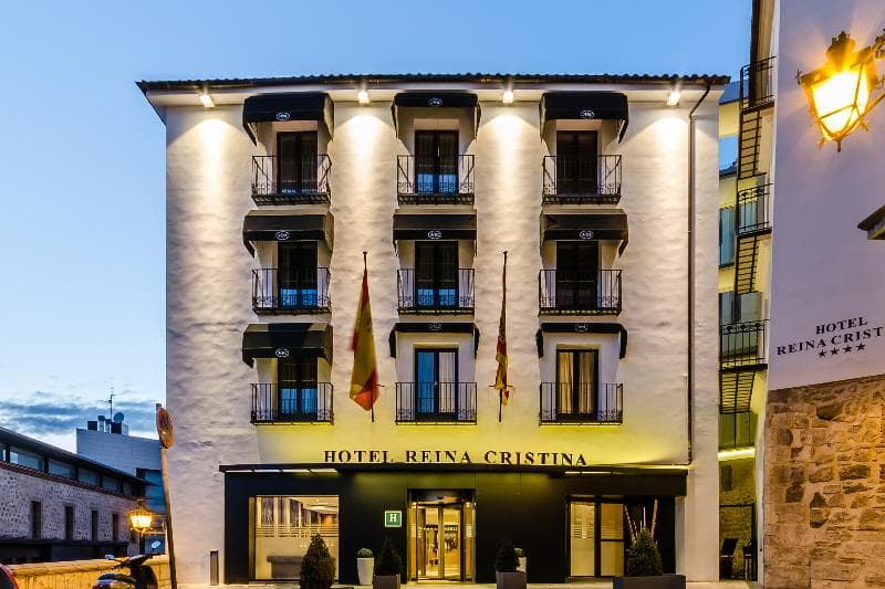 Reina Cristina 5