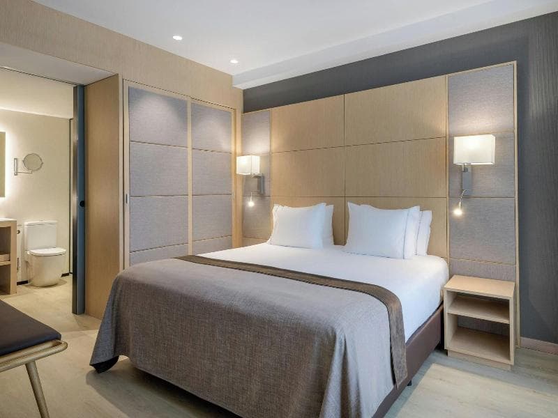 AC Barcelona Victoria Suites 2
