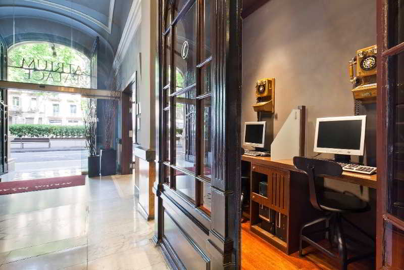 Acta Atrium Palace 5