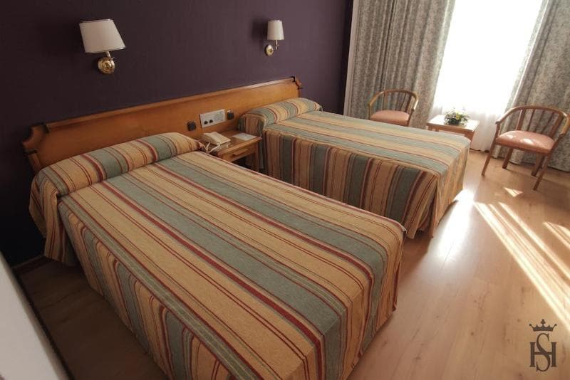 Hospedium Hotel Europa Centro 4