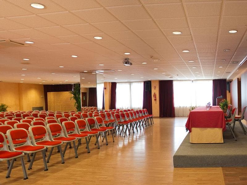 Hotel Servigroup Papa Luna 4
