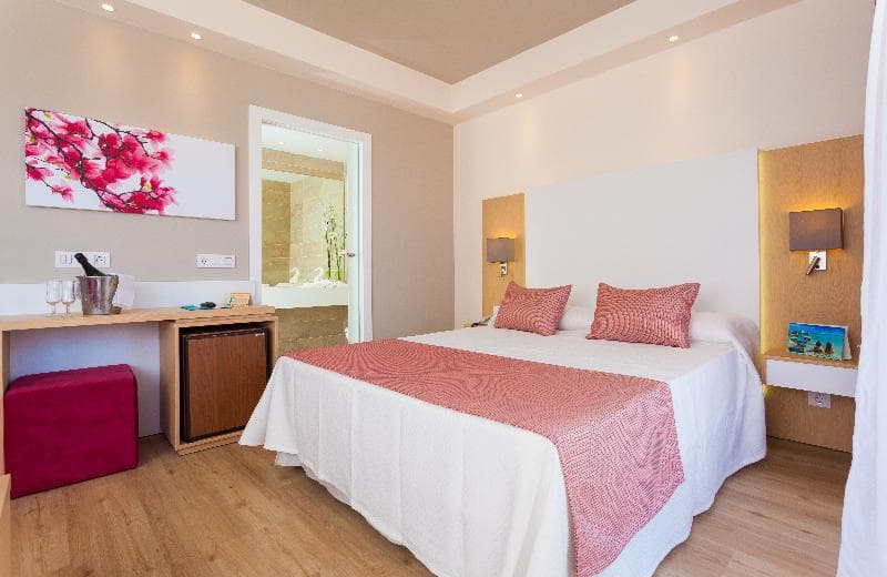 Valentin Grand Park Suite Hotel 4