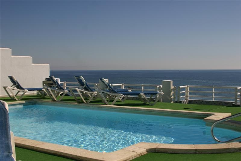 Villa Laredo 4