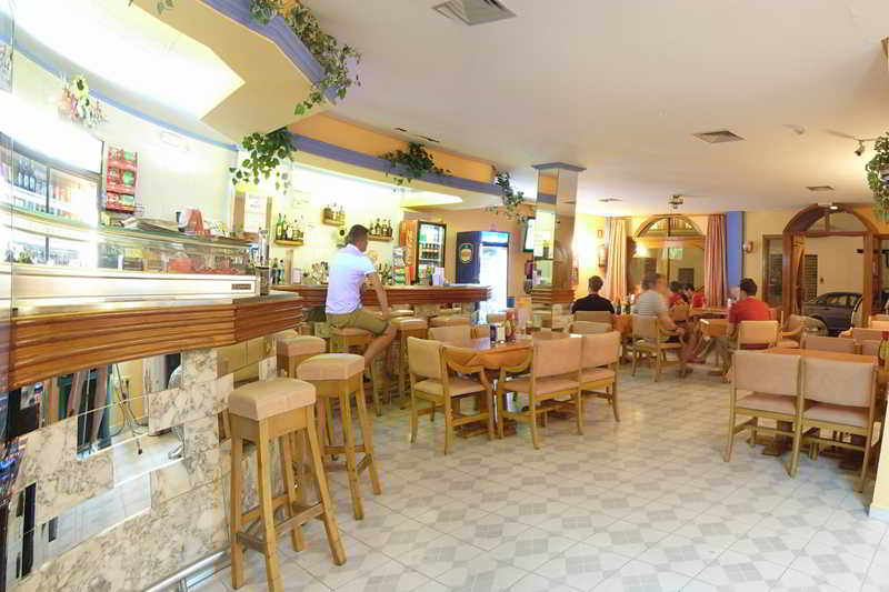 Marian Apartamentos