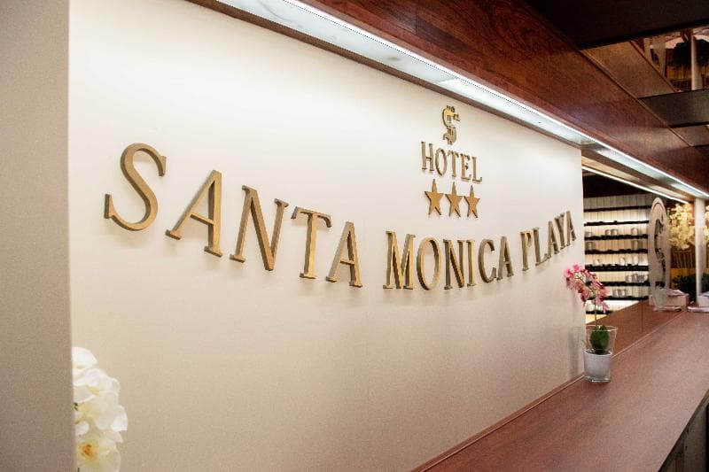 Santa Monica 2