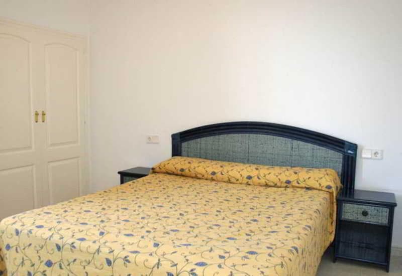 Esmeralda Apartamentos 3