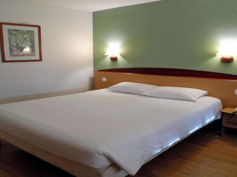Travelodge Barcelona del Vallès 4