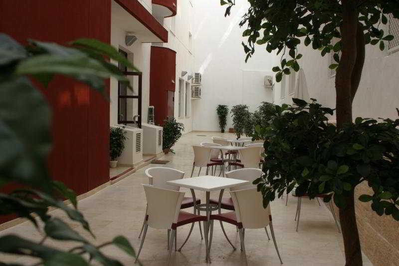 Milord's Suites 2