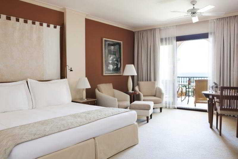 The St. Regis Mardavall Resort 5