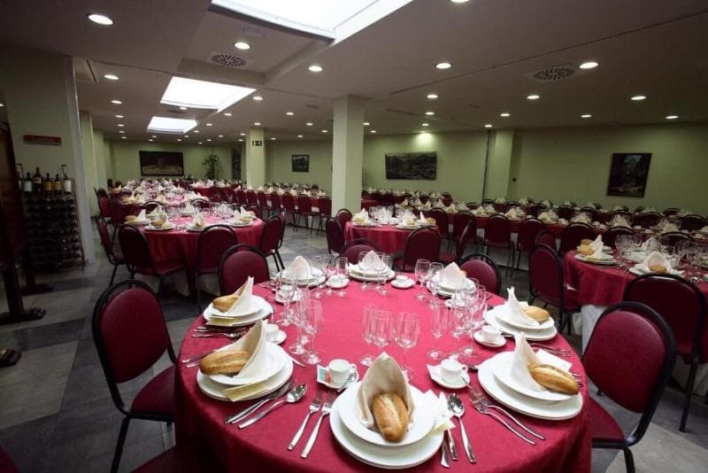 Hotel Virgen de Covadonga 3