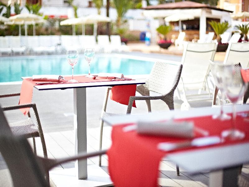Grupotel Acapulco Playa. Adults Only