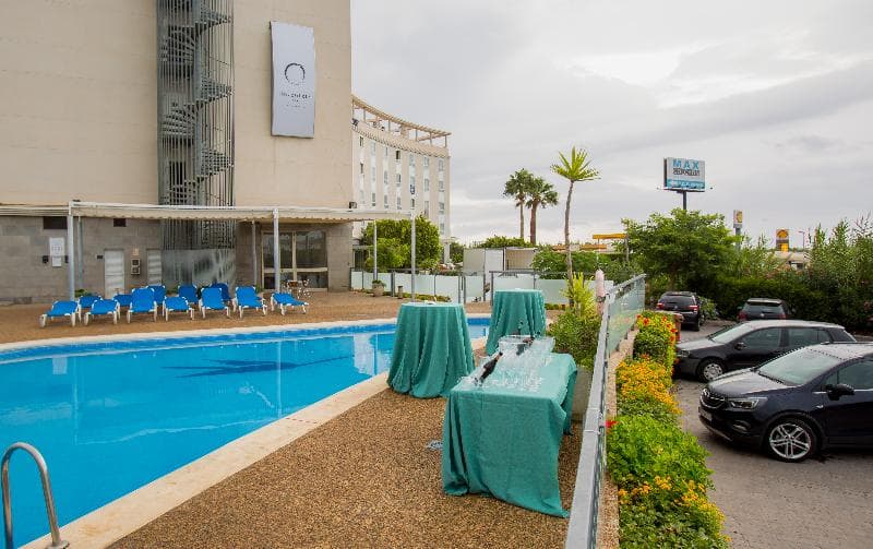 Flag Hotel Valencia 4
