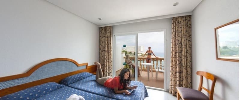 ICON Valparaiso -Adults Only 3