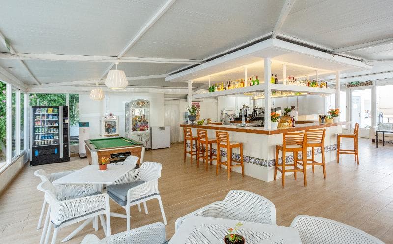 APARTAMENTOS CLUB SA COMA 2